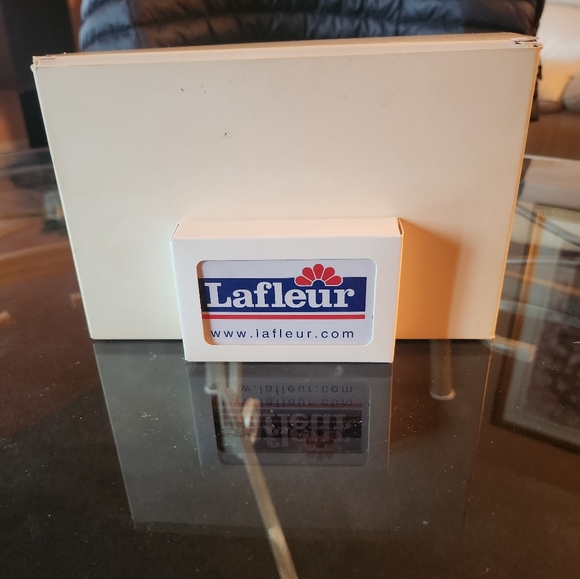 Vintage Lafleur Playing Cards - Picture 3 of 3